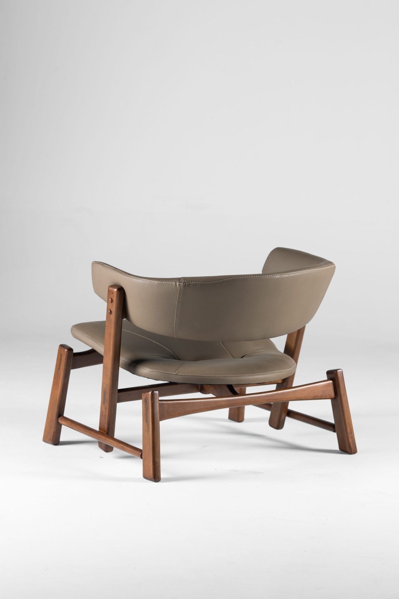 Ember Chair - Mahogni