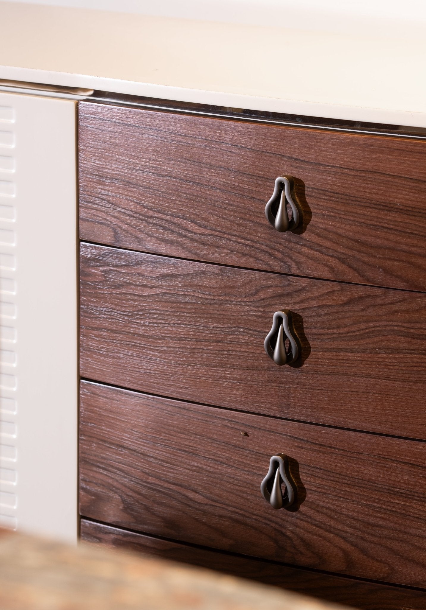 Earth Dining Room Set - Pre Order - Mahogni