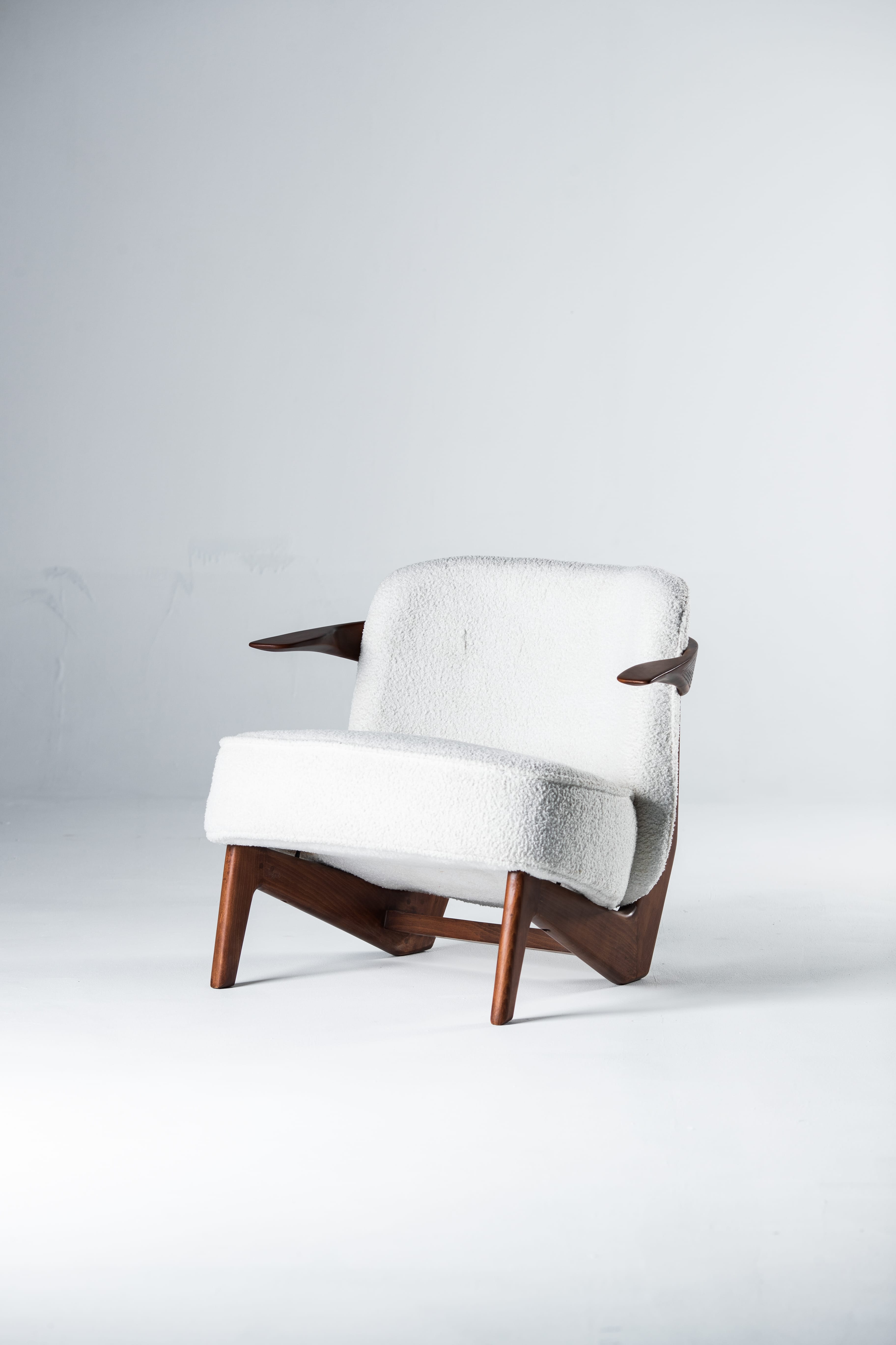 Elva Chair