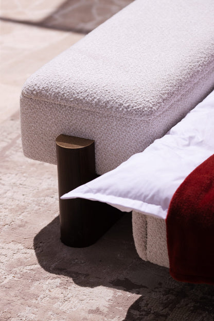 Serene Bedroom - Mahogni