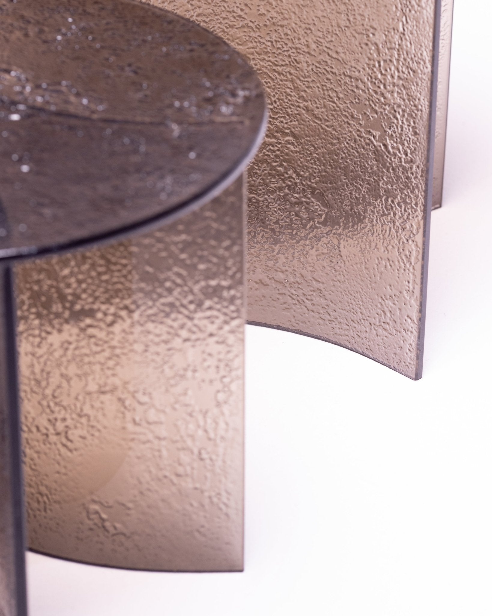 Ripple Table - Mahogni