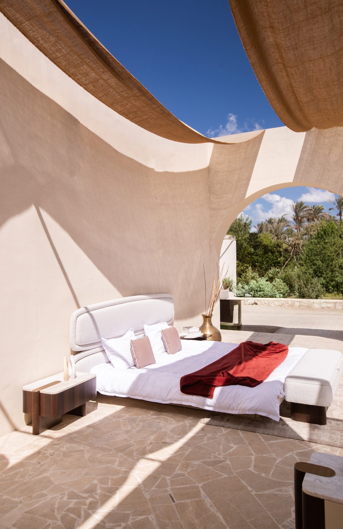 Serene Bedroom - Mahogni