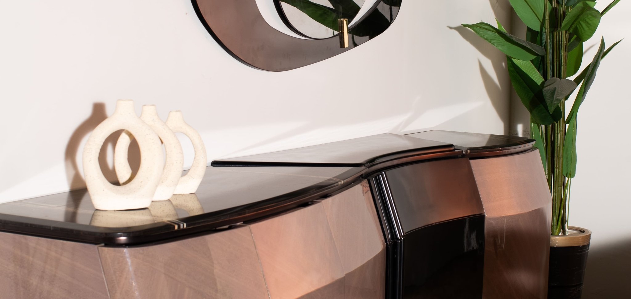 Black Eye Dining Room - Pre Order - Mahogni