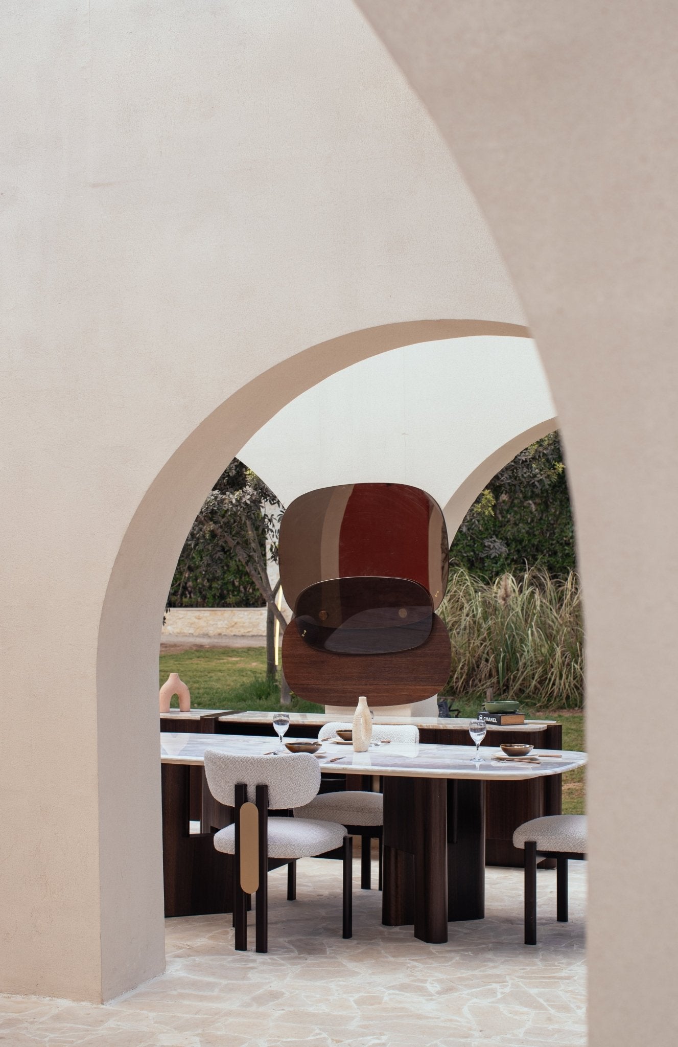 Rounded Dining Room - Mahogni