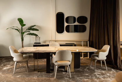 Kavar Dining Room - Mahogni