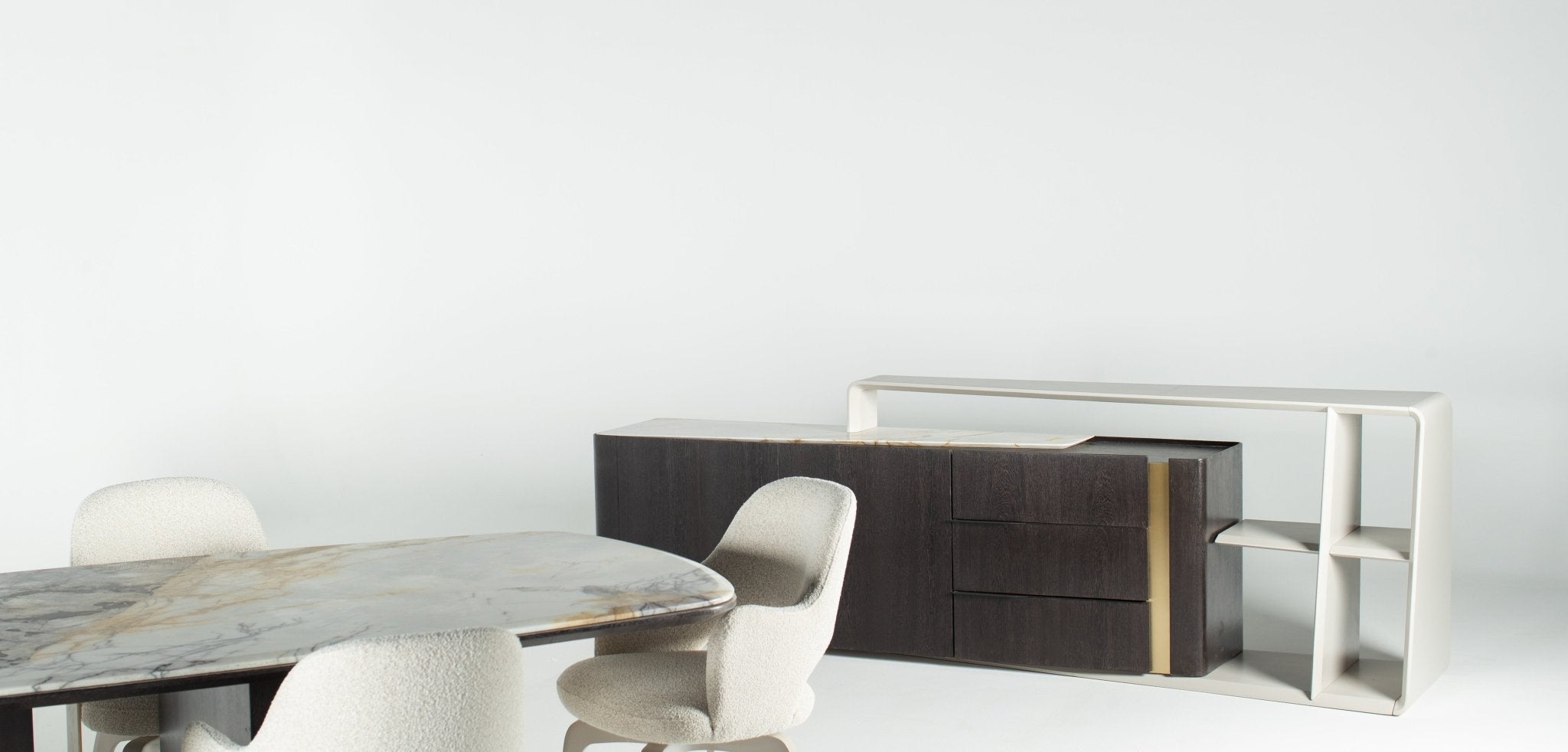 Kavar Dining Room - Mahogni