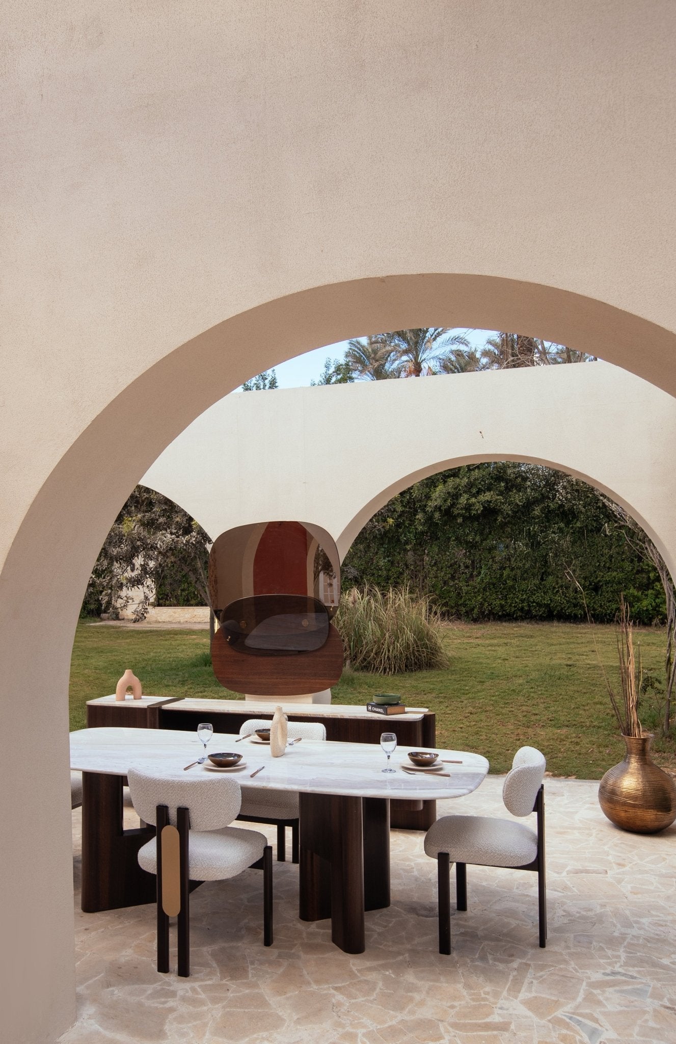 Rounded Dining Room - Mahogni