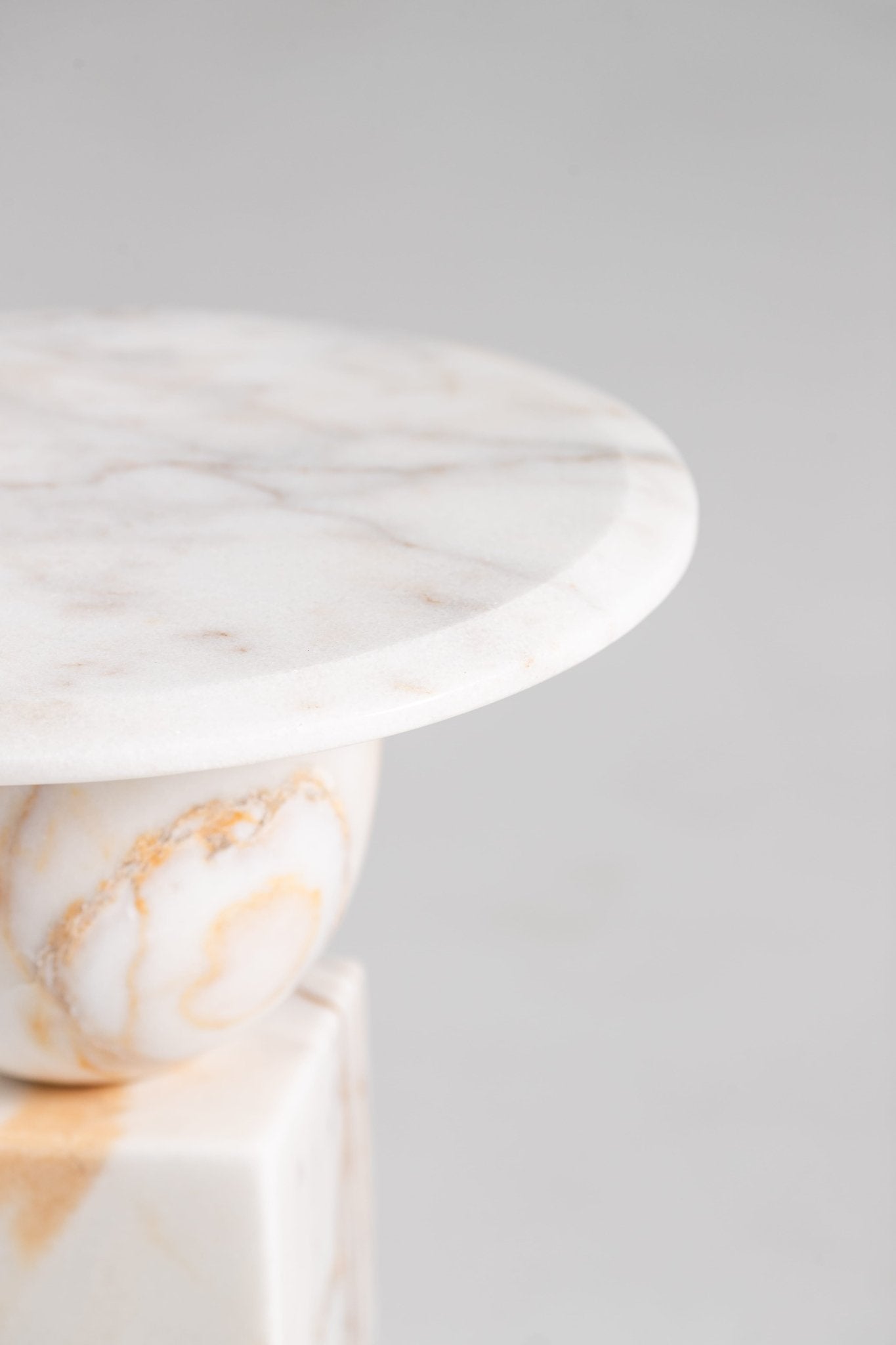 Vanta Table - Mahogni