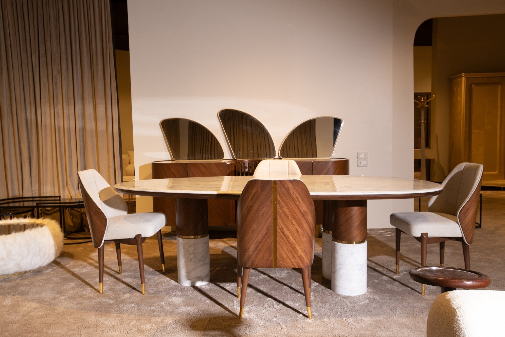 Serene Bedroom - Mahogni