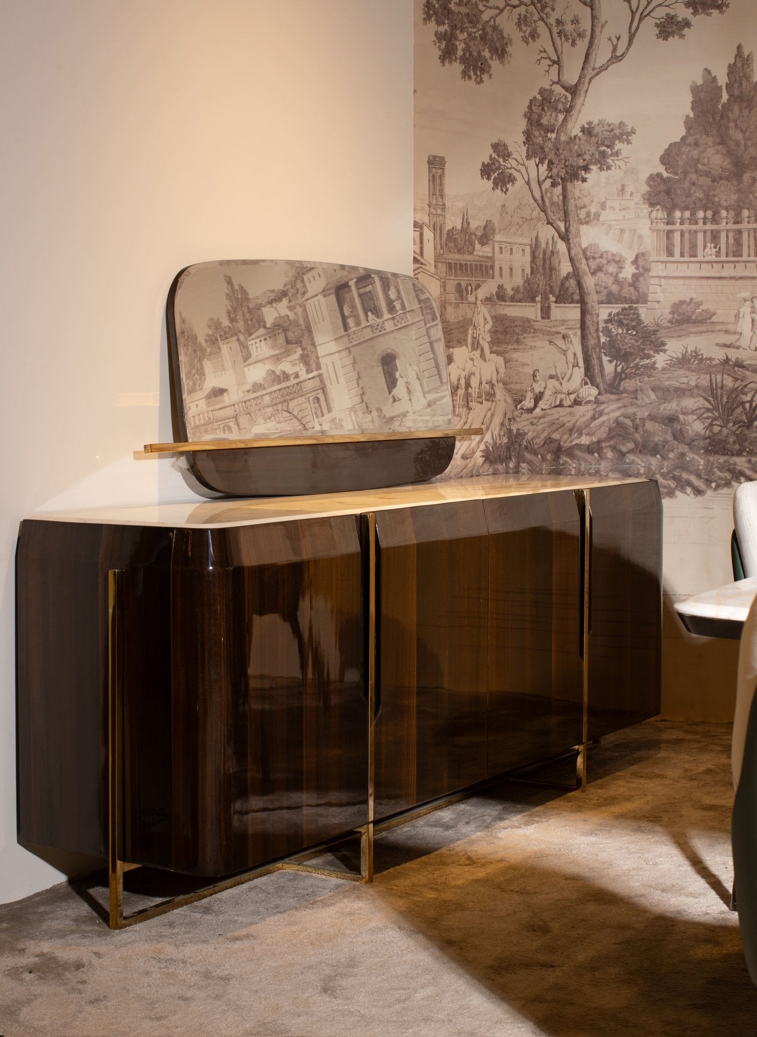 Greeno Dining Room Set - Mahogni